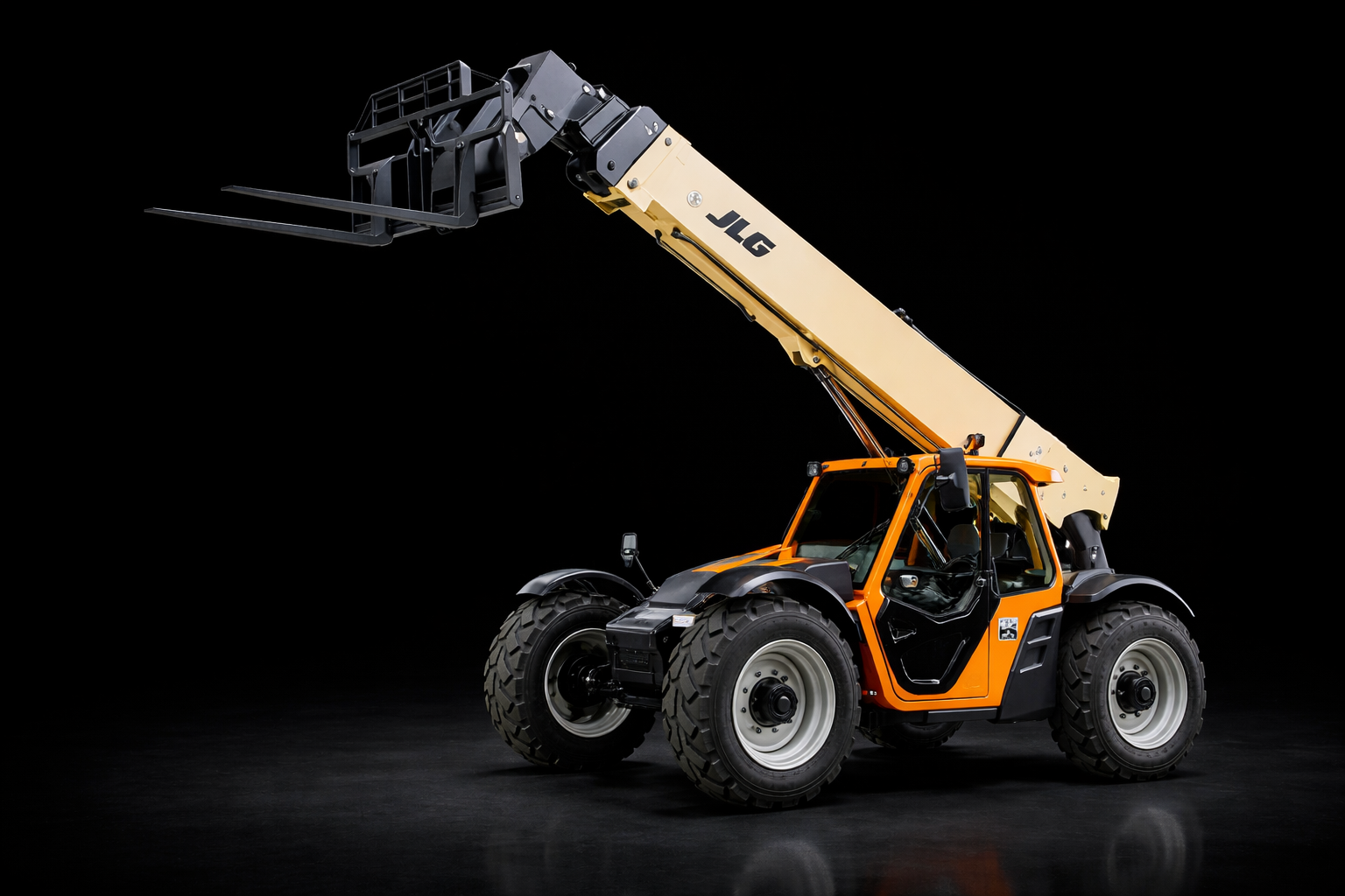 2025 JLG 1055 PKG Telehandler